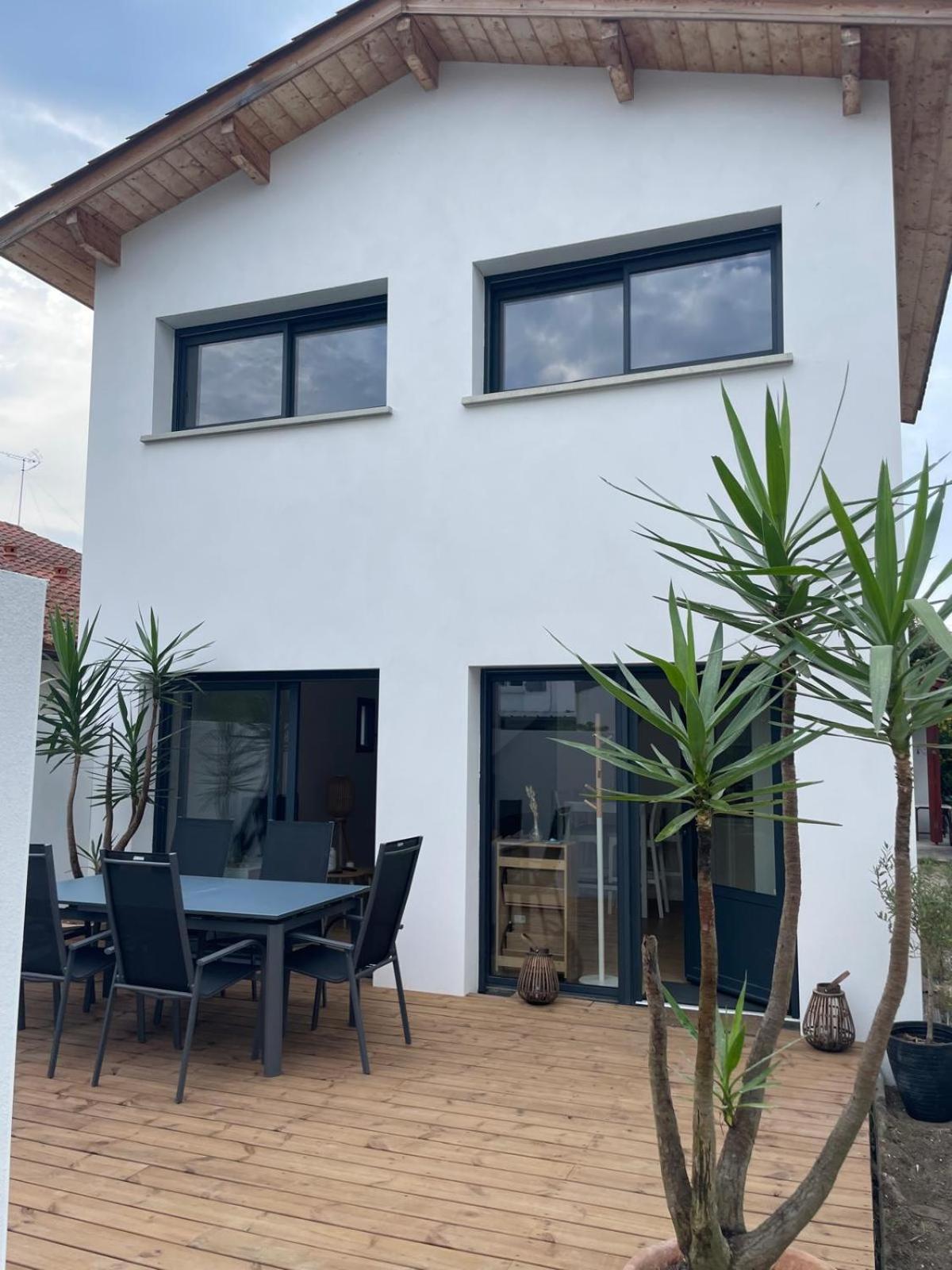 Maison 2 Ch Proche Plages 安格雷 外观 照片